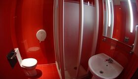 Barcelona, Urbany Hostel - Bad