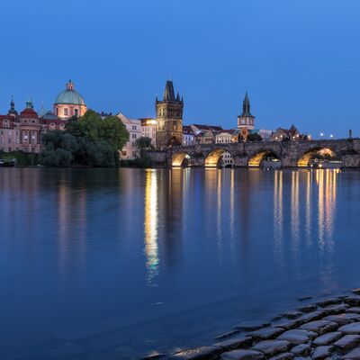 Prag, Moldau mit Karlsbrücke